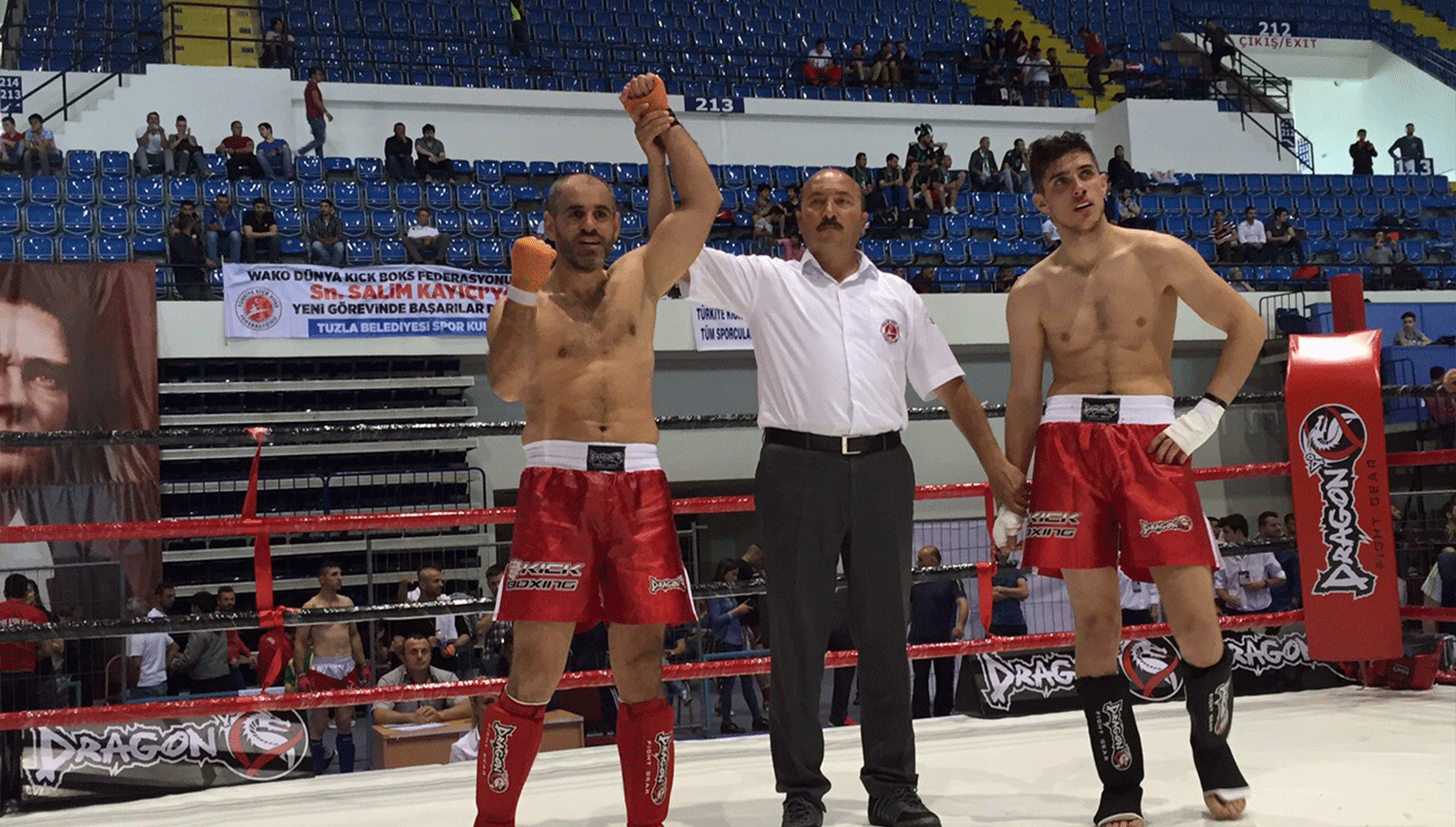 Türkiye Kickboks Şampiyonası İzmir'de Sona Erdi